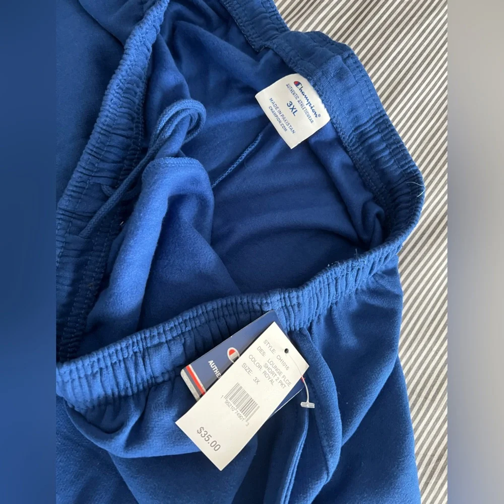 Champion mens Big and tall lounge shorts. Size 3XL new with tag.